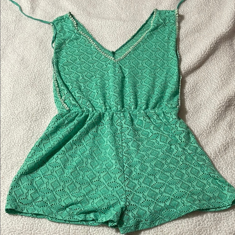 Green Swim Coverup with V-Neck and Elastic Waist